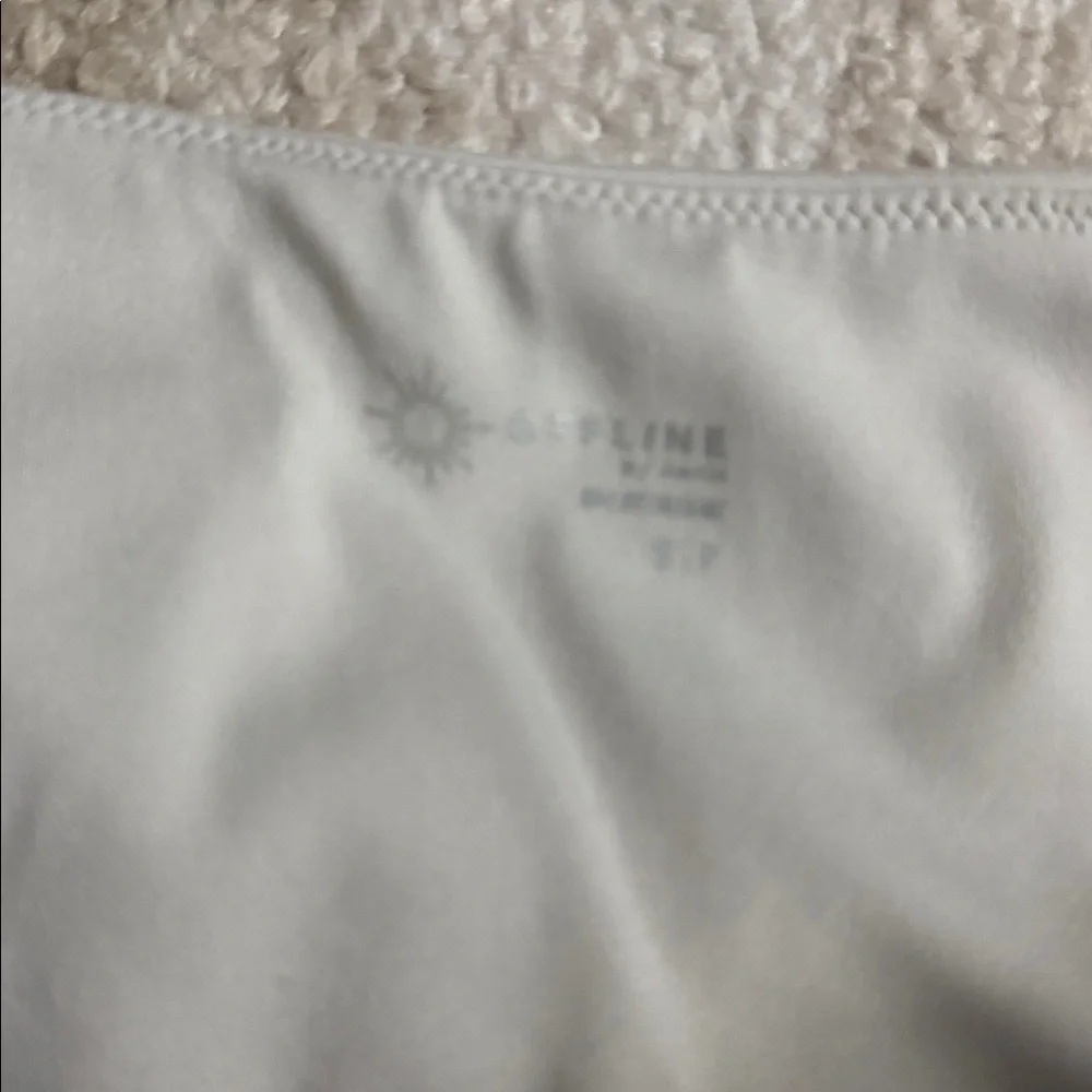 Cream aerie athleisure top - Picture 3 of 3